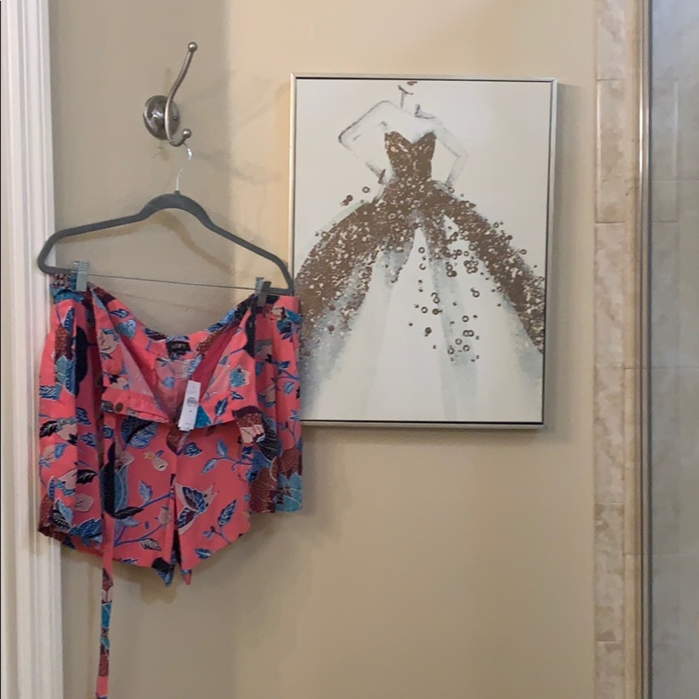 Belted Flowy Print Shorts LOFT NWT